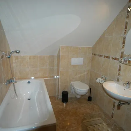 Ξενοδοχείο Toscca 3*